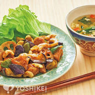 鶏肉とカシューナッツのバルサミコ炒め