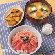 まぐろの二色丼